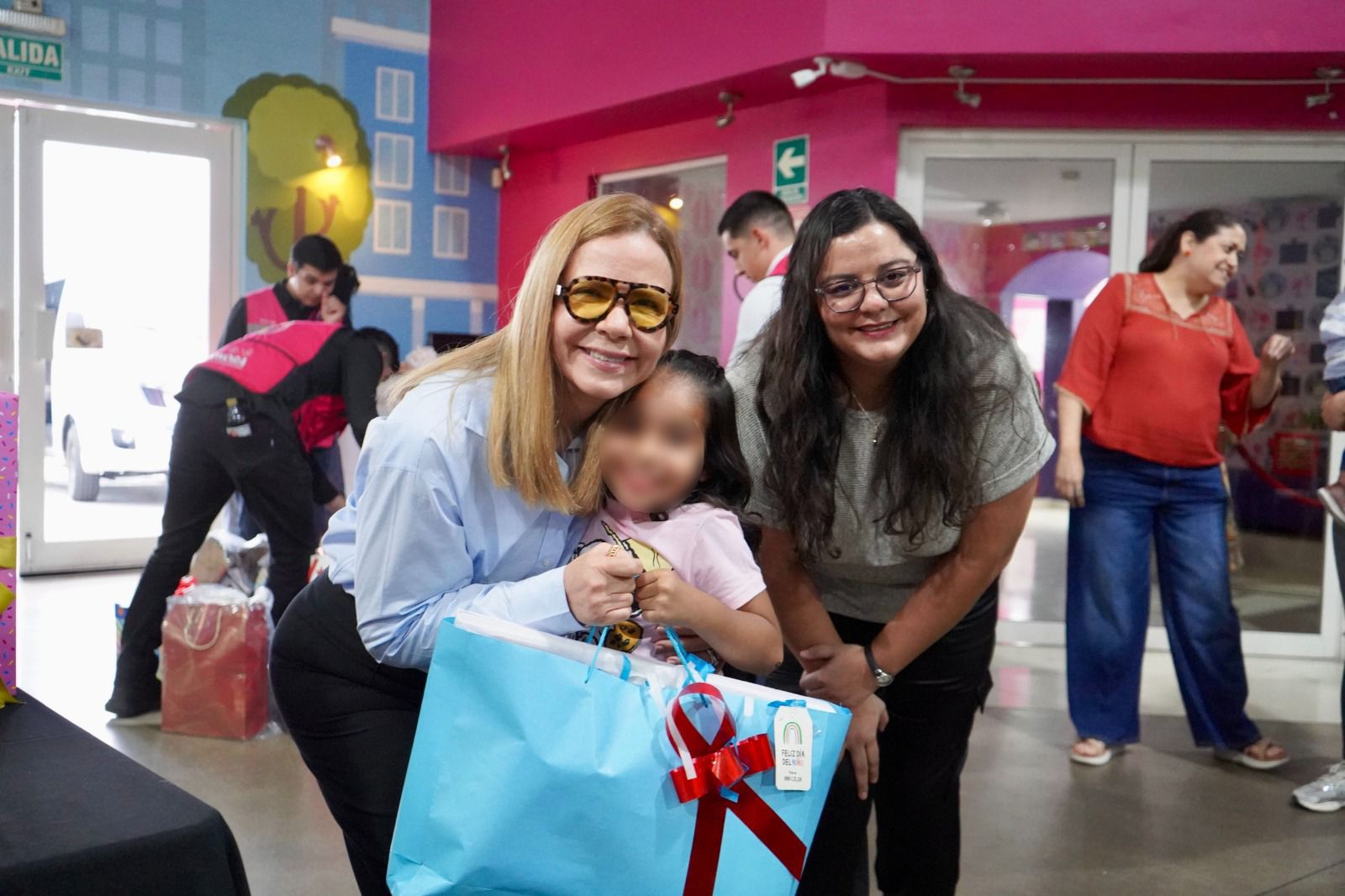 Encabeza Roc&iacute;o Ch&aacute;vez festejo del D&iacute;a de la Ni&ntilde;ez en DIF Sonora 