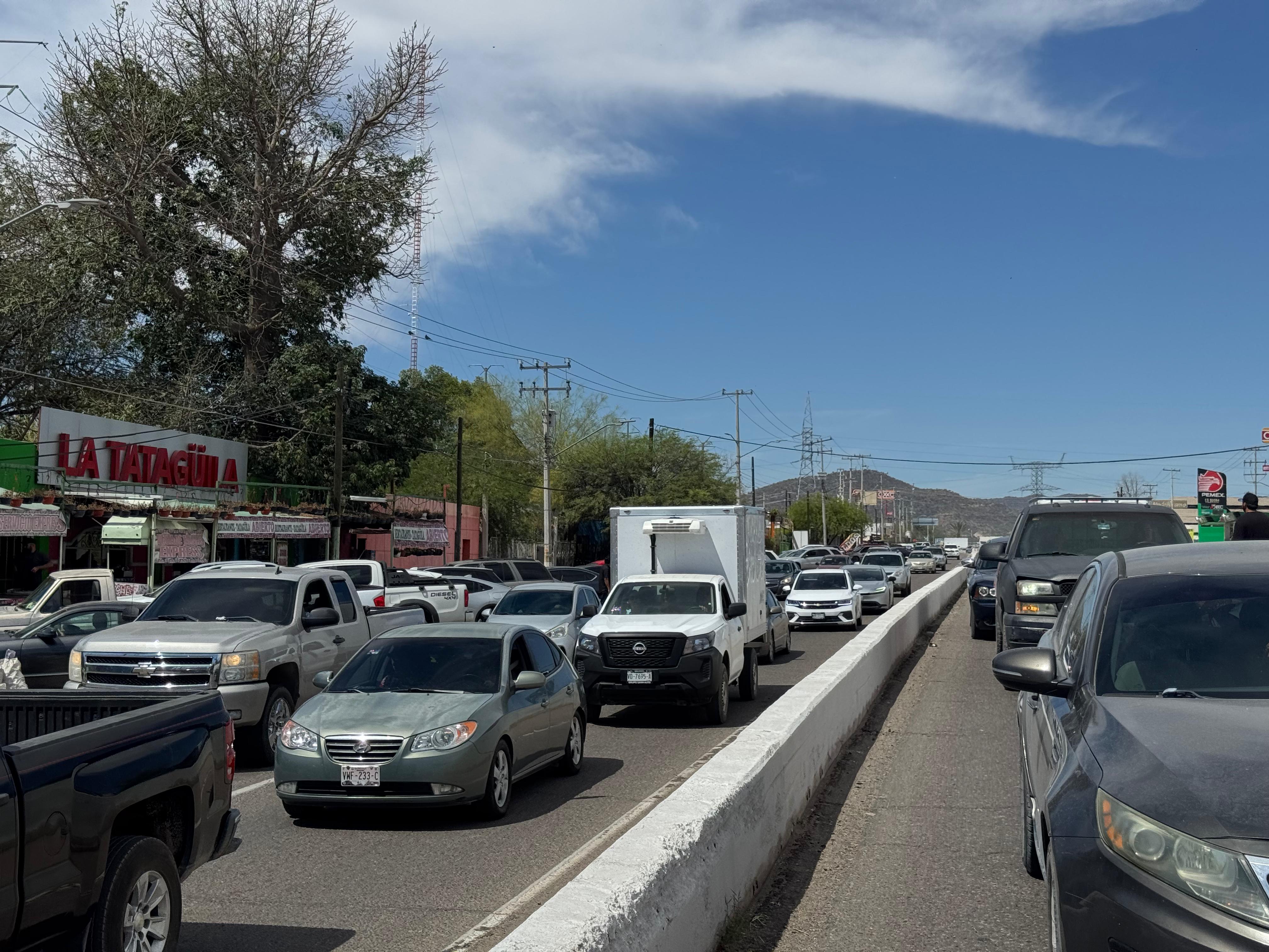 Disfrutan vacacionistas del Corredor Gastronómico de San Pedro el Saucito en Hermosillo