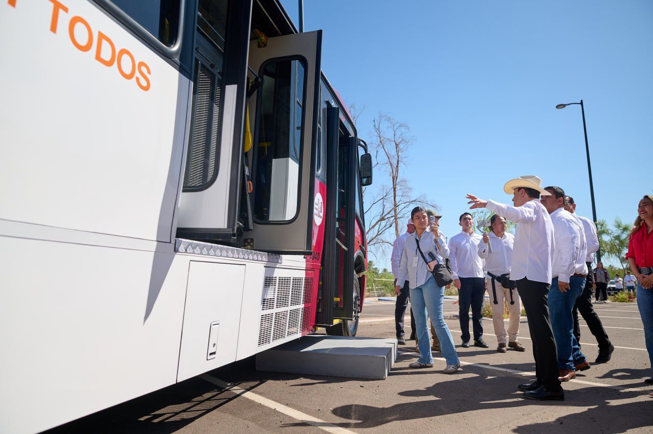 Con m&aacute;s de 400 unidades nuevas y subsidio de 4 mil millones de pesos,  Goberdor Alfonso Durazo fortalece el transporte p&uacute;blico en Sonora 