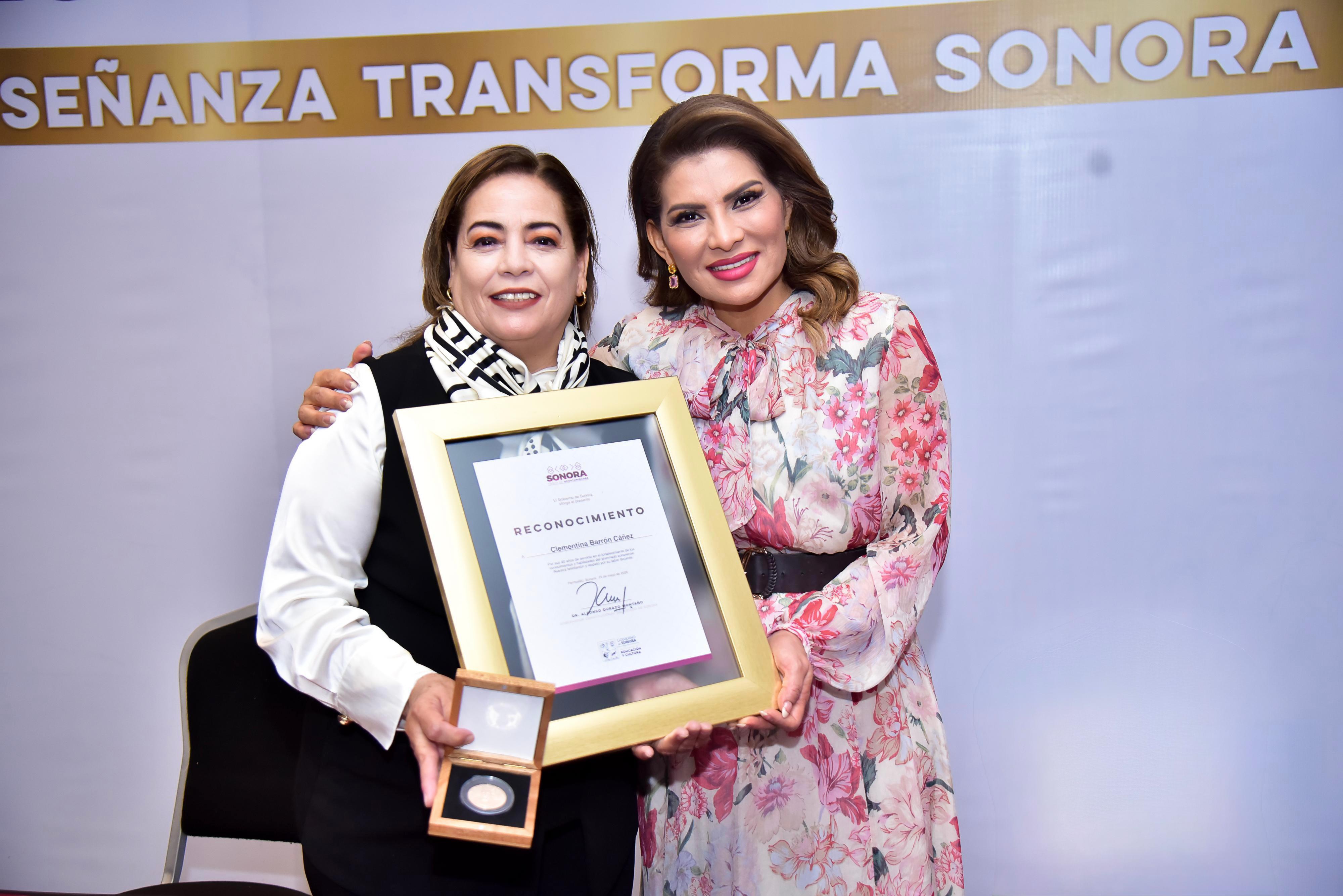 Destaca Lorenia Valles compromiso de la Cuarta Transformaci&oacute;n con maestras y maestros 