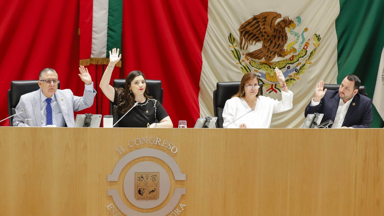 Aprueba Congreso de Sonora actas y presenta posicionamientos sobre justicia social, derechos indígenas  y regularización de autos 