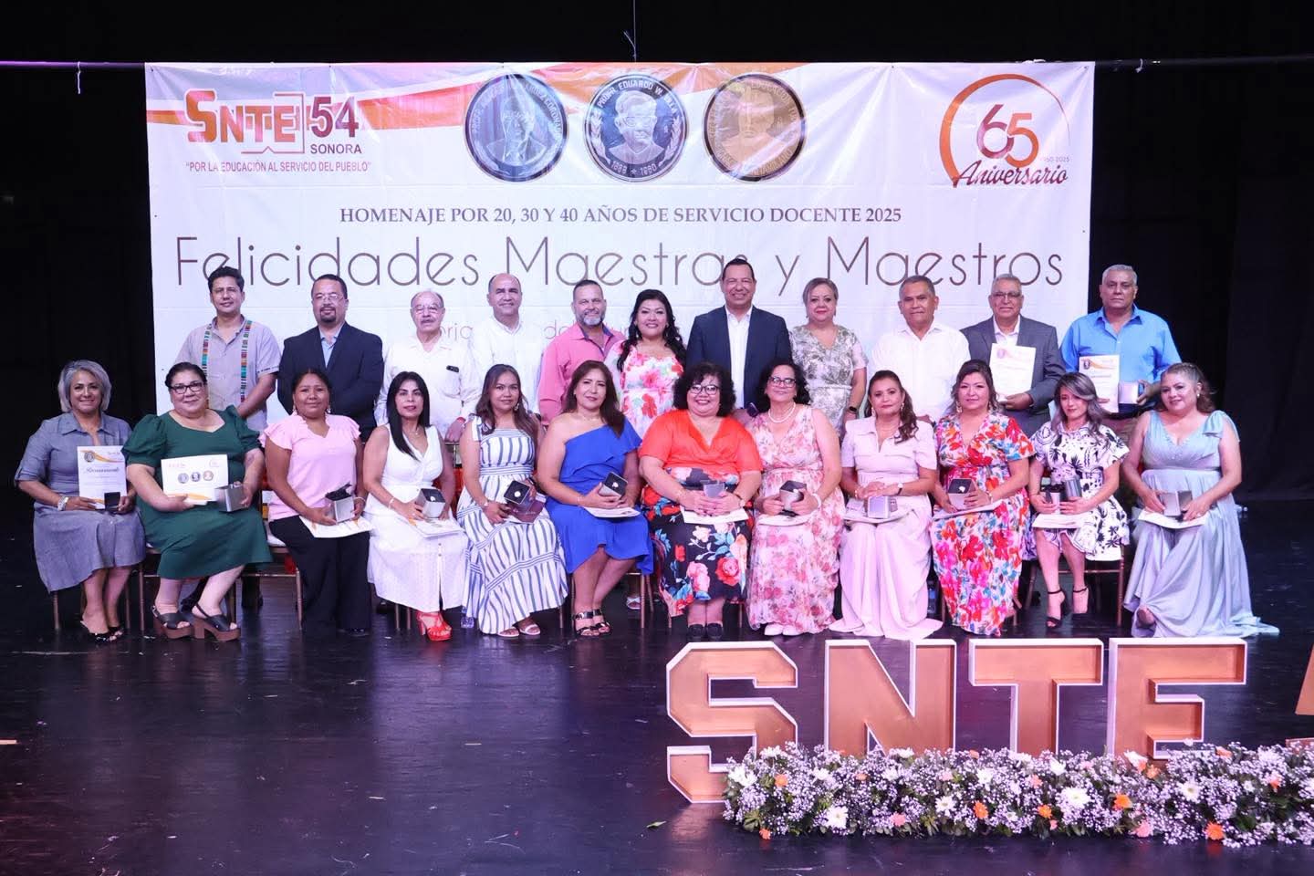 Mtro. Javier Ceballos, Secretario General de la Sección 54 del SNTE, expresó  su reconocimiento a los maestros de la Región XI- Guaymas-Empalme