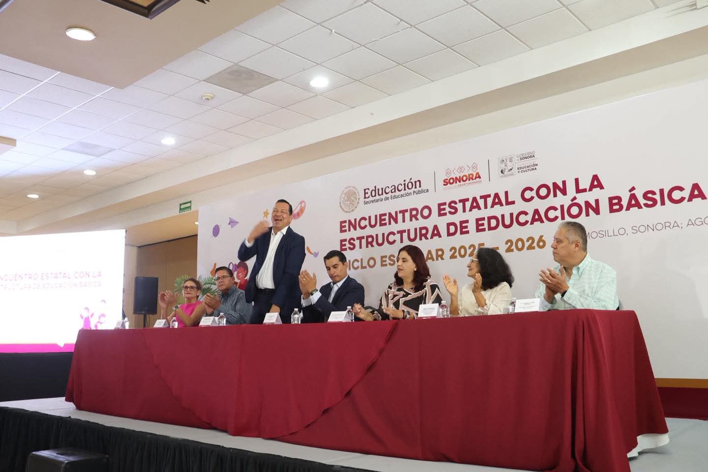 Participan SEC y Sección 54 en el  Encuentro Estatal con la Estructura de Educación Básica 