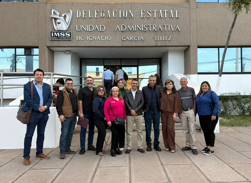 Javier Villarreal lider de la CTEM, se reuni&oacute;n con la Dr. Mar&iacute;a Mart&iacute;nez  Delegada del IMMSS en Obreg&oacute;n 