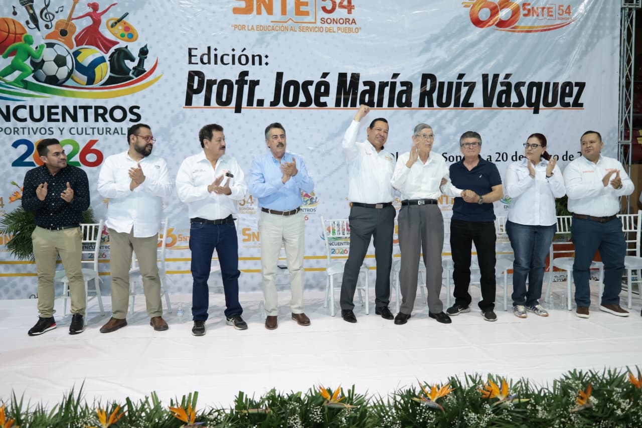 Alcalde Javier Lamarque presidio encuentros Deportivos y Culturales 2026 del SNTE 54