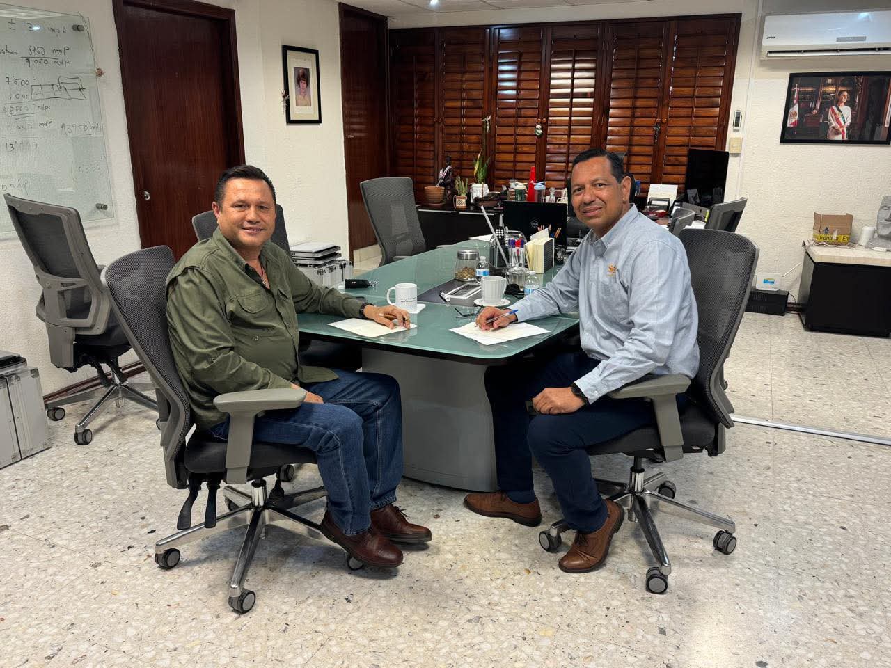 Javier Ceballos, Secretario General de la Sección 54 del SNTE, continúa trabajando por el bien del magisterio sonorense 