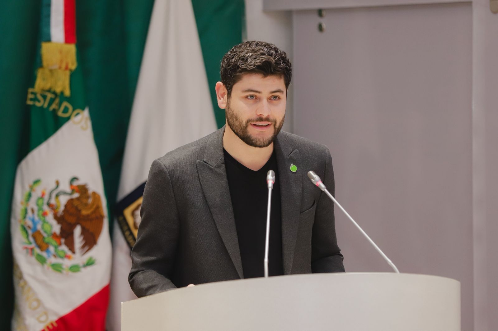 Juan Arenivar busca que transparenten mas de 15 millones  de pesos observados en San Luis R&iacute;o Colorado 