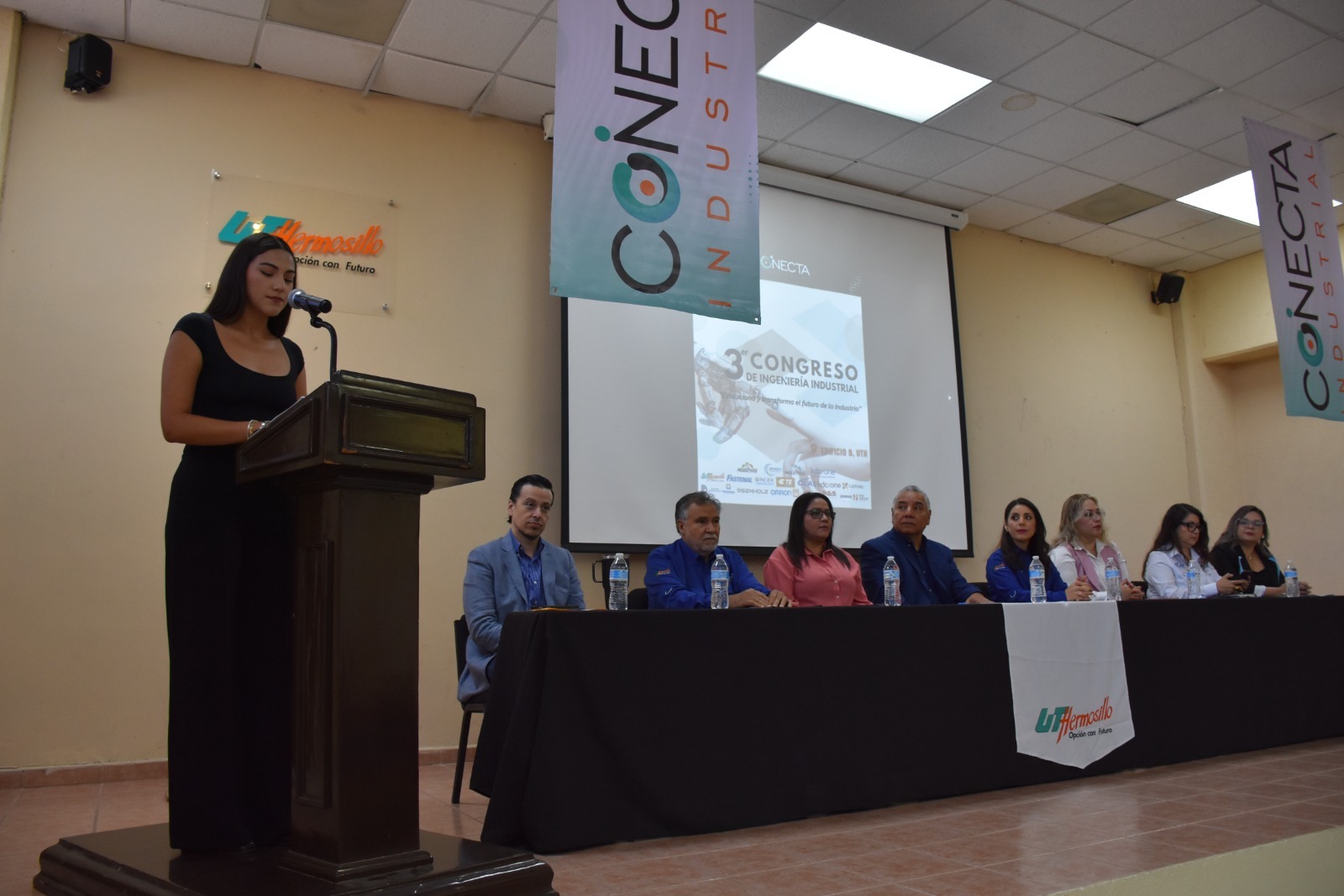 Gobierno de Sonora respalda la vinculaci&oacute;n entre la academia y la industria 