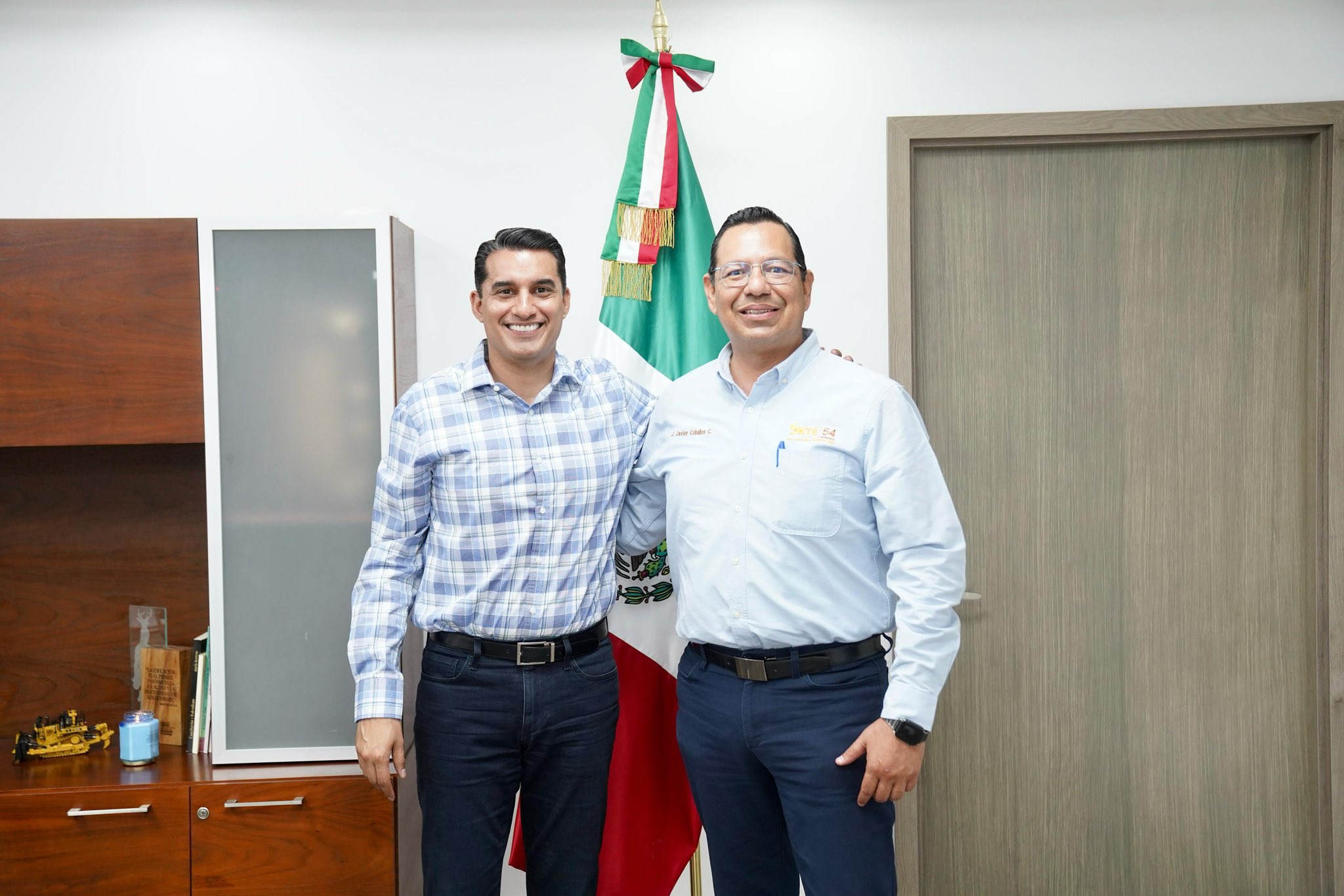 Fortalecen al magisterio sonorense para mejorar la educación en la región: Froylán Gámez,  y Javier Ceballos 