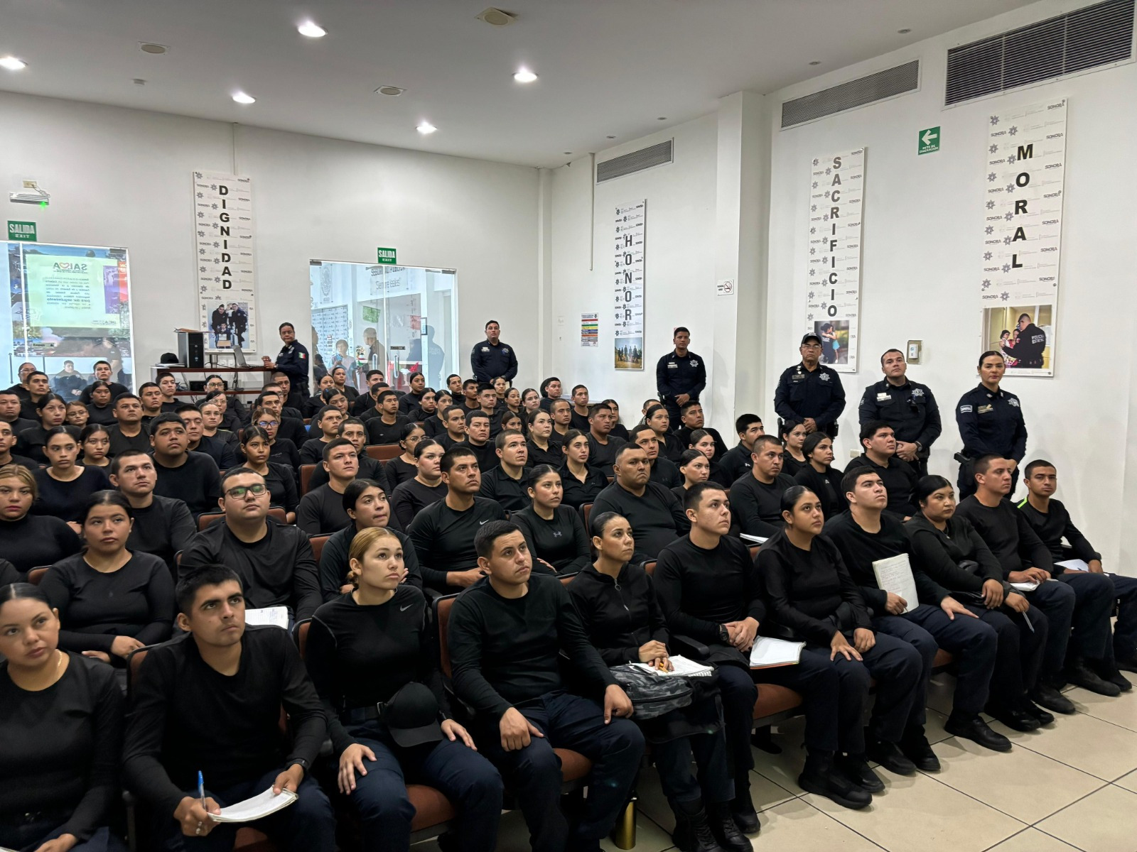 Gobierno de Sonora capacita a policías de nuevo ingreso en prevención de violencia familiar 