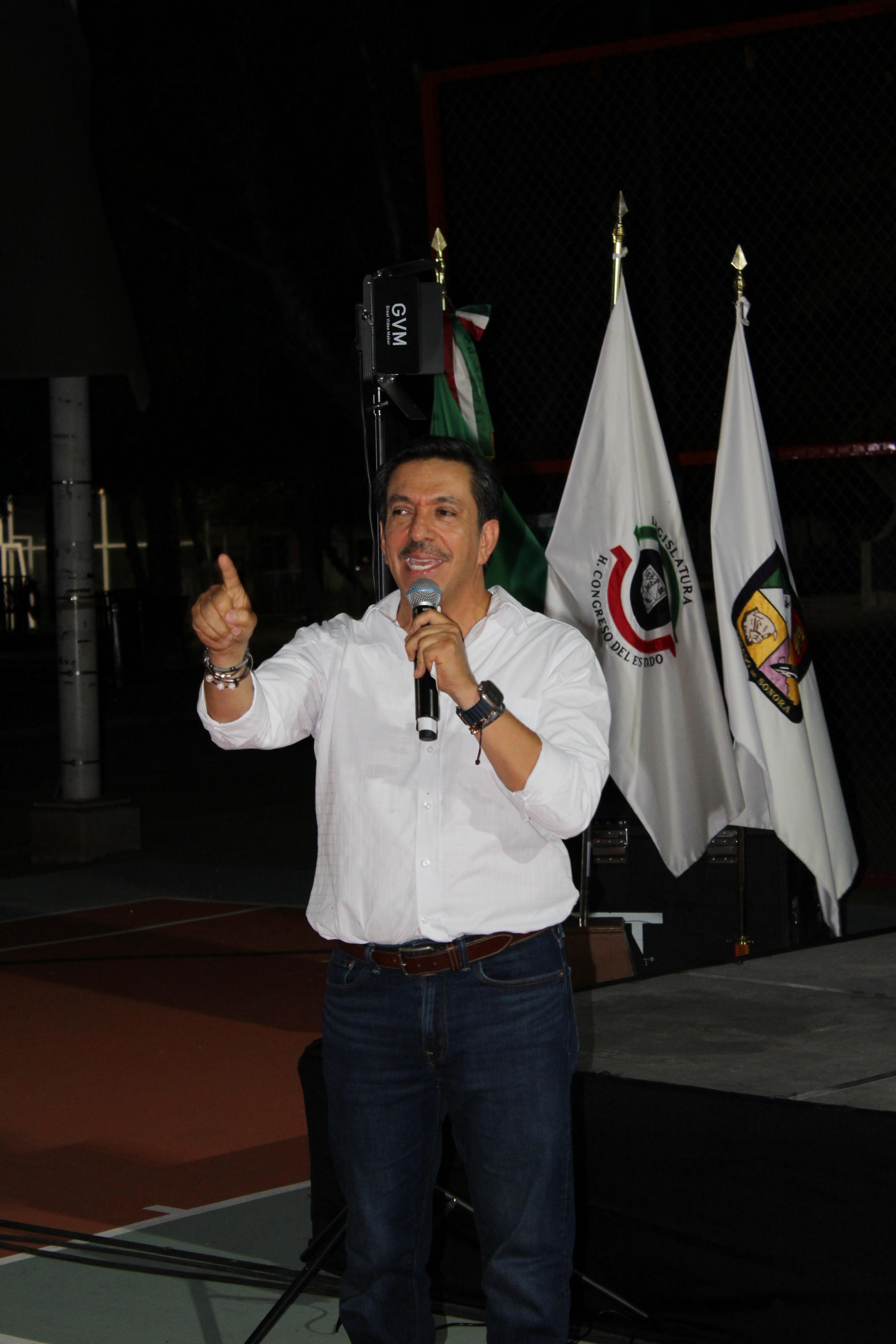 Rindió su Primer Informe de Actividades el diputado David Figueroa en el Parque Copacabana de Hermosillo, Sonora 